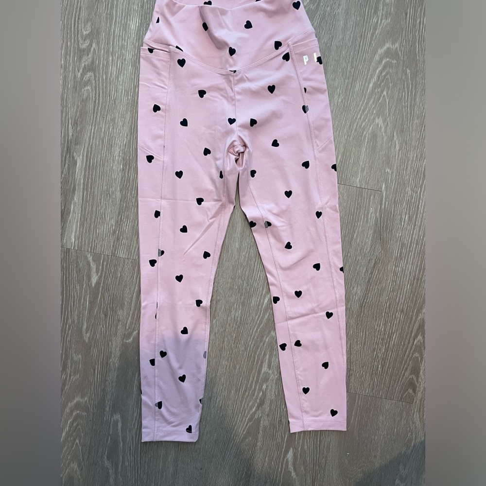 Victoria’s Secret Ultimate Heart Leggings